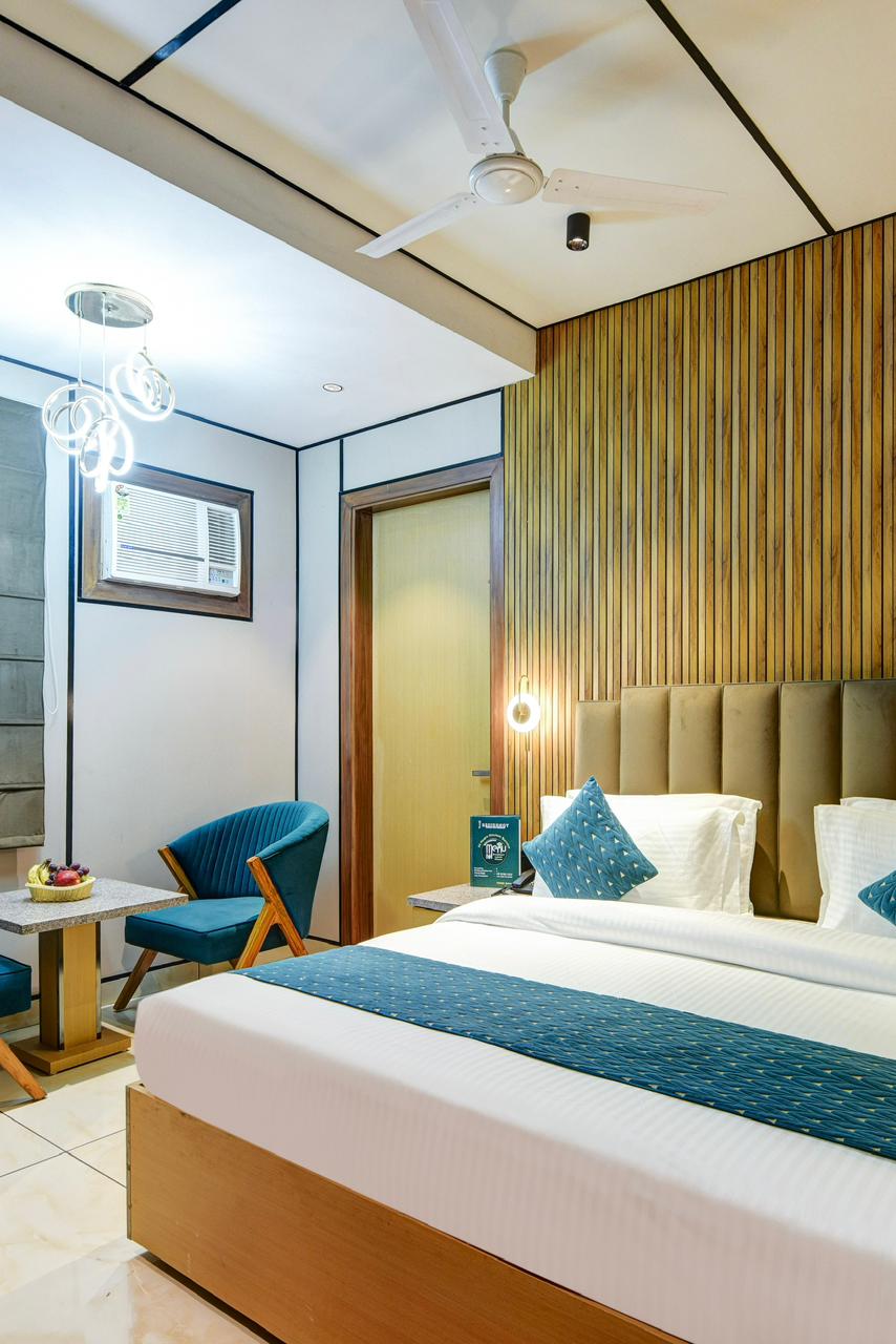 Executive Attached Suite Room preview 6