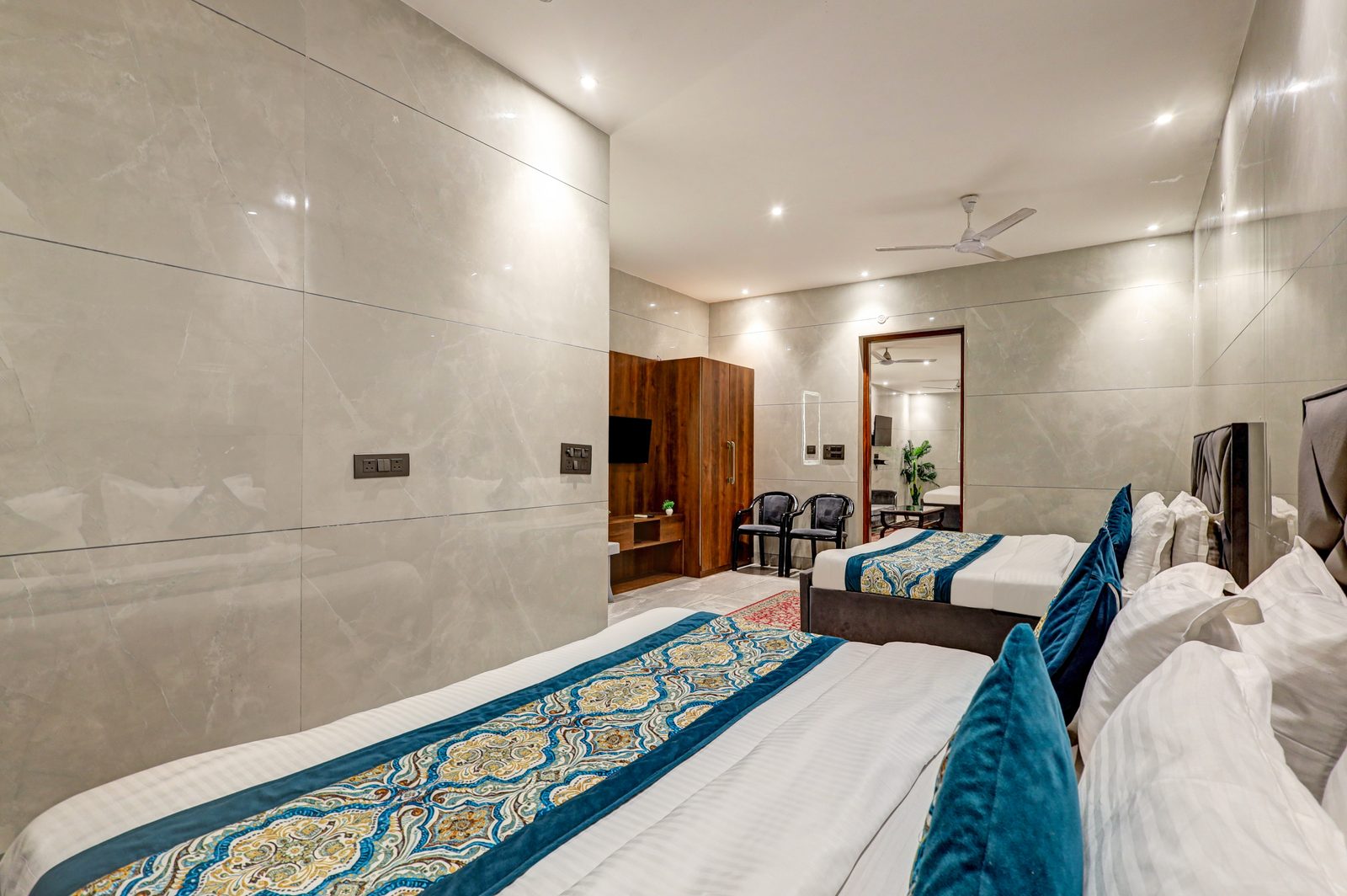 Family Suite preview 5