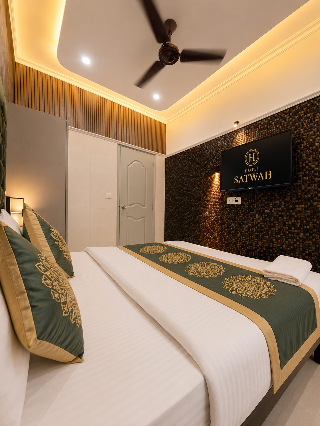 Triple Room With City View preview 2