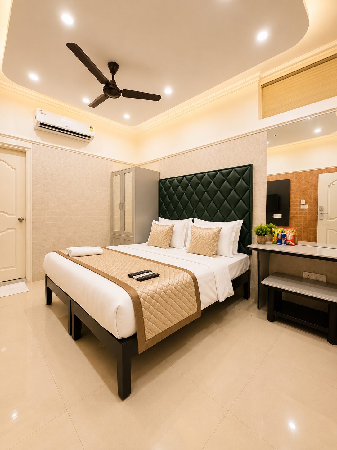 Triple Room With City View preview 4